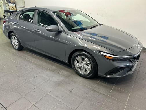 Ecotronic Gray 2026 Hyundai ELANTRA SE