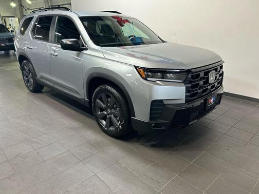 Solar Silver Metallic 2026 Honda Pilot Sport
