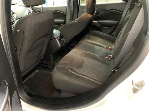 2021 Jeep Cherokee Latitude