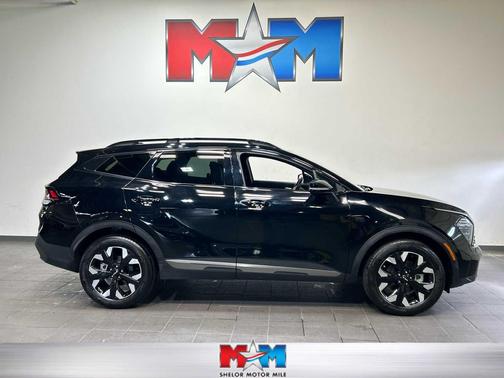 Ebony Black 2024 Kia Sportage X-Line