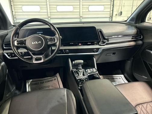 Ebony Black 2024 Kia Sportage X-Line