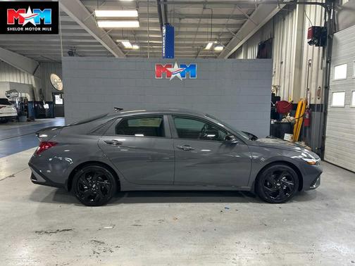2026 Hyundai ELANTRA HEV SEL Sport