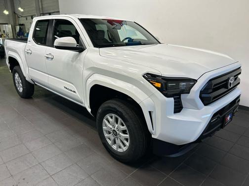 Ice Cap 2026 Toyota Tacoma SR5