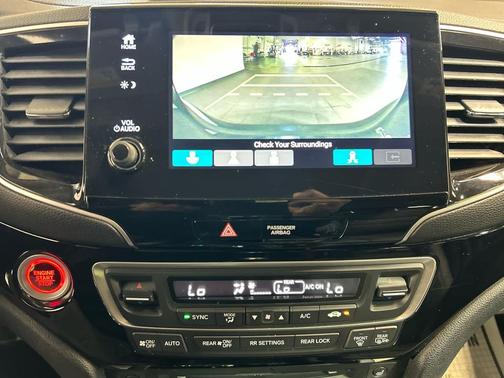 Crystal Black Pearl 2021 Honda Pilot AWD Elite