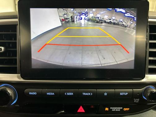 Stellar Silver 2022 Hyundai VENUE SE