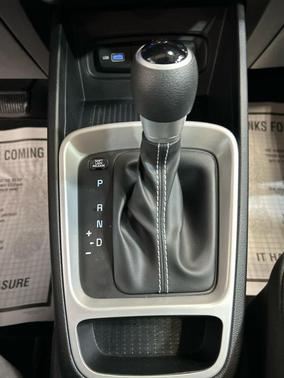 Stellar Silver 2022 Hyundai VENUE SE