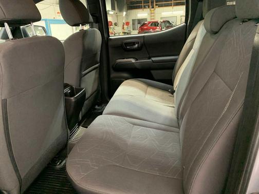 Silver Sky Metallic 2016 Toyota Tacoma TRD Sport