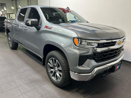 Sterling Gray Metallic 2026 Chevrolet Silverado 1500 LT