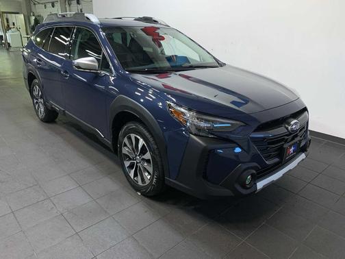 2025 Subaru Outback Touring XT