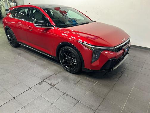Currant Red 2026 Kia K4 GT-Line Turbo