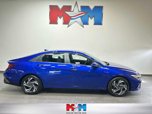 Intense Blue 2025 Hyundai ELANTRA Limited