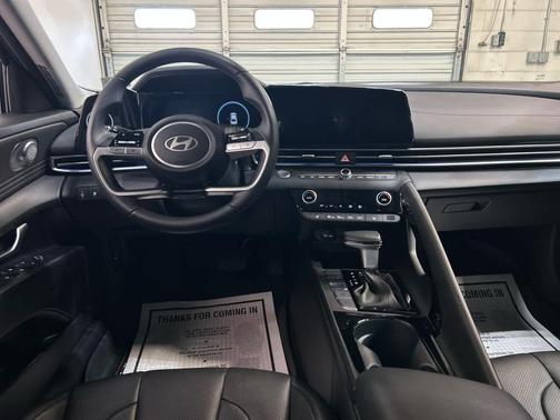 Intense Blue 2025 Hyundai ELANTRA Limited