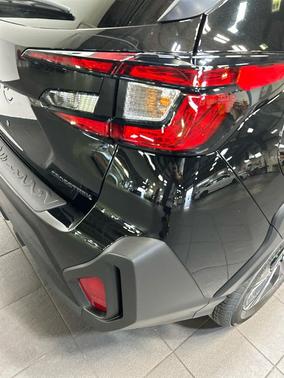 Crystal Black Silica 2027 Subaru Crosstrek Premium