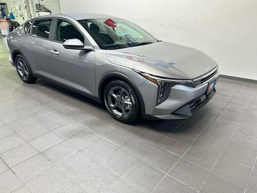 Steel Gray 2026 Kia K4 LXS