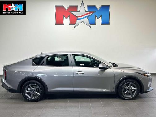 Steel Gray 2026 Kia K4 LXS