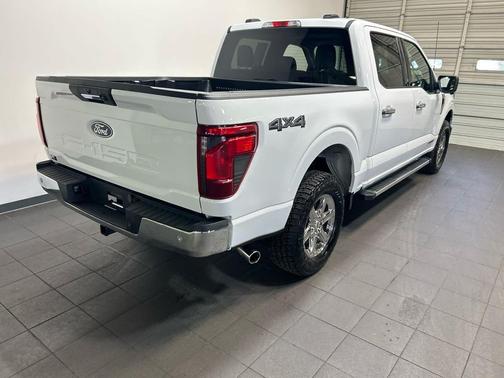 OXFORD WHITE 2024 Ford F-150 XLT