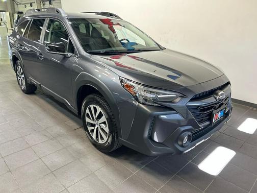 Magnetite Gray Metallic 2023 Subaru Outback Premium