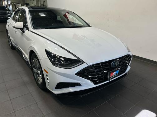 Quartz White 2020 Hyundai SONATA SEL
