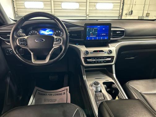 CARBONIZED GRAY METALLIC 2021 Ford Explorer XLT
