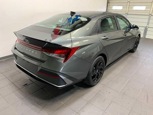 2026 Hyundai ELANTRA Sport