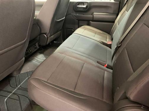 2025 Chevrolet Silverado 2500 Custom