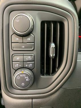 2025 Chevrolet Silverado 2500 Custom