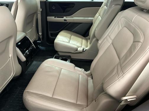 Bronze Smoke Metallic Clearcoat 2022 Lincoln Aviator Reserve AWD