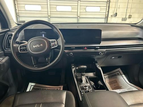 Gravity Grey 2024 Kia Sorento S