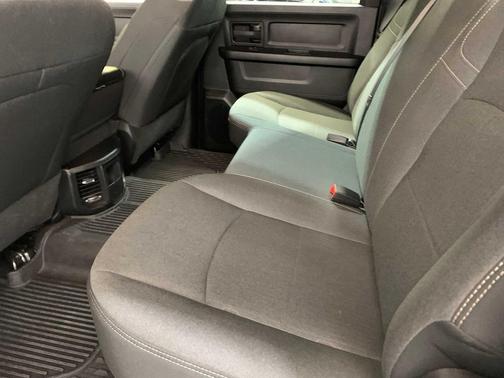 2024 RAM 2500 Tradesman Crew Cab 4x4 6'4' Box