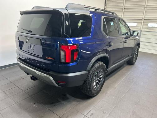Obsidian Blue Pearl 2026 Honda Passport AWD TrailSport