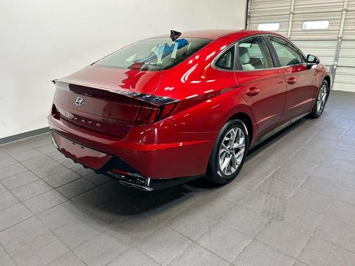 Ultimate Red 2023 Hyundai SONATA SEL