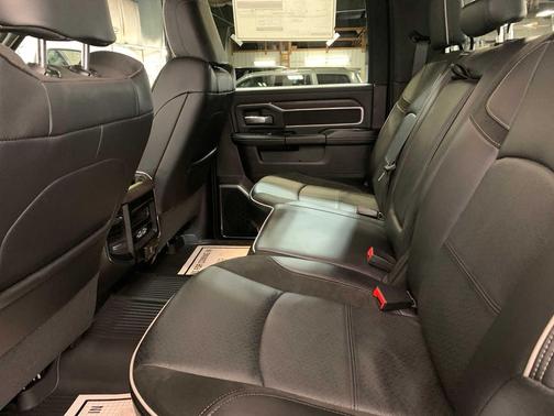 2025 RAM 2500 Laramie Crew Cab 4x4 6'4' Box