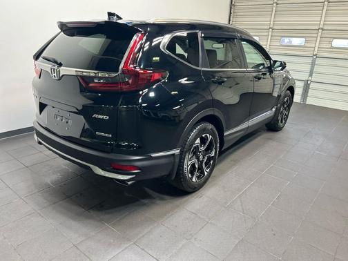 Crystal Black Pearl 2020 Honda CR-V AWD Touring