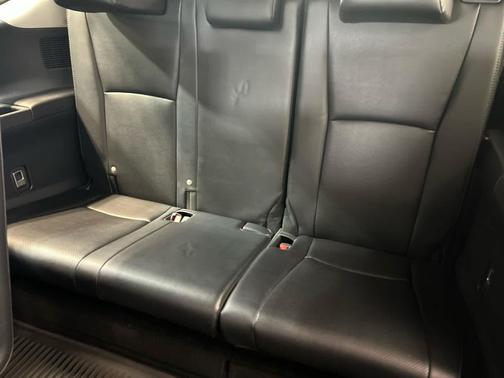 Coastal Cream 2024 Toyota Grand Highlander Limited