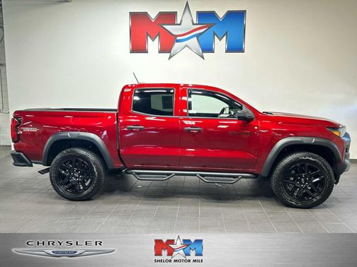 Radiant Red Tintcoat 2025 Chevrolet Colorado Trail Boss