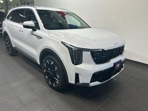 GLACIAL WHITE 2026 Kia Sorento EX
