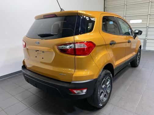 Luxe Yellow 2021 Ford EcoSport S