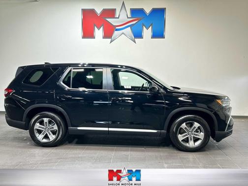 Crystal Black Pearl 2025 Honda Pilot EX-L