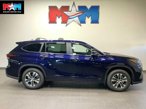 2026 Toyota Highlander Hybrid XLE