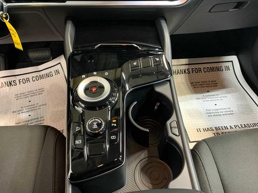 2025 Kia Sportage Hybrid LX