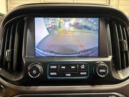 Red Quartz Tintcoat 2017 GMC Canyon SLE