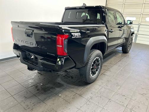 Black 2026 Toyota Tacoma Hybrid TRD Off Road