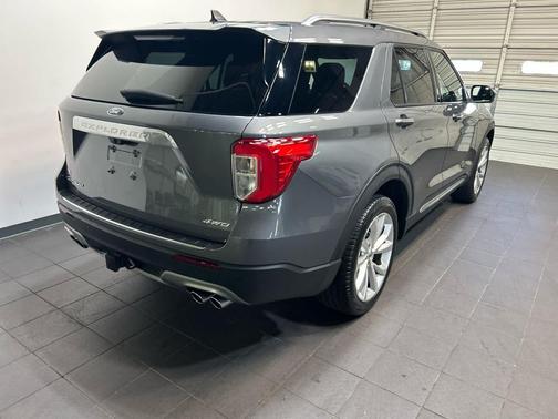 Carbonized Gray Metallic 2023 Ford Explorer Platinum