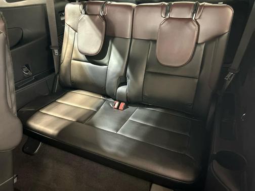 Carbonized Gray Metallic 2023 Ford Explorer Platinum