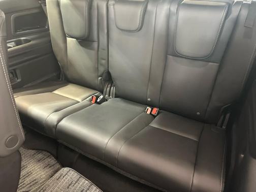 Crystal White Pearl 2026 Subaru Ascent Premium 7-Passenger