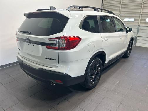 Crystal White Pearl 2026 Subaru Ascent Premium 7-Passenger