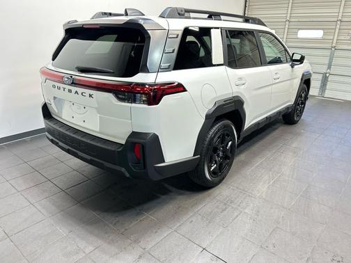 CRYSTAL WHITE 2026 Subaru Outback Limited
