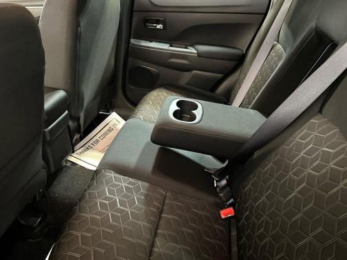 Red Diamond 2026 Mitsubishi Outlander Sport 2.0 ES