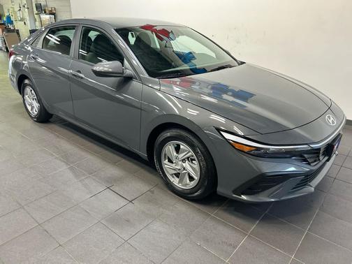 Ecotronic Gray 2026 Hyundai ELANTRA SE