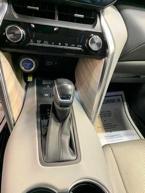 2021 Toyota Venza XLE